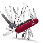 Нож перочинный Victorinox SwissChamp 1.6795 красный
