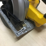 Пила дисковая DeWalt DCS391N