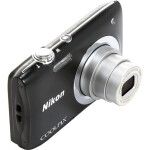 Цифровой фотоаппарат Nikon CoolPix A100 (VNA971E1)