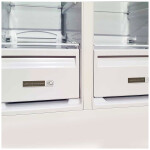 Холодильник Ginzzu NFK-615 серебристый